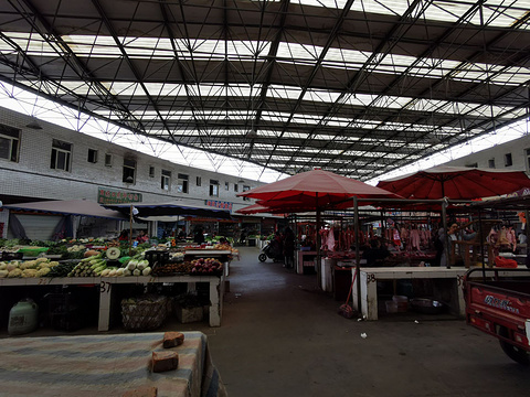彭镇柳河农贸市场旅游景点图片