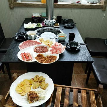 罗记餐饮韩国烧烤(上海路店)