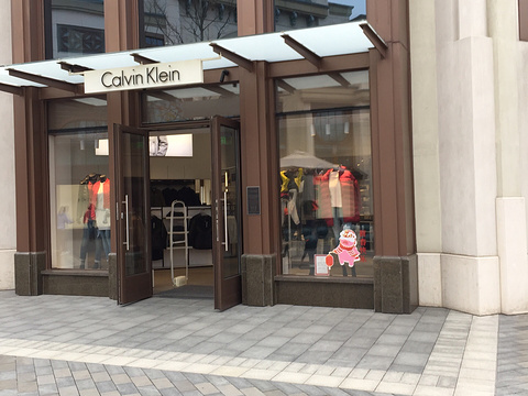 calvin klein jeans(青浦百联奥特莱斯广场店)旅游景点图片