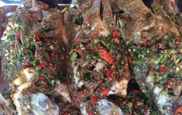 老波涛傣味烧烤