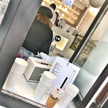 Y茶(中央大街总店)