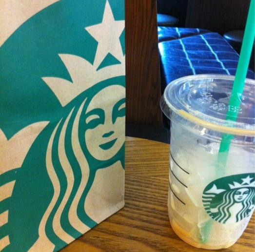 星巴克臻选(长沙平和堂店)