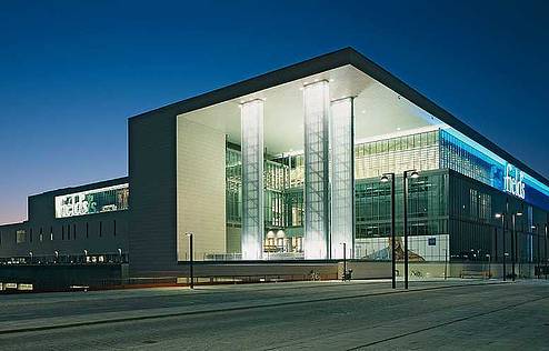 Field’s购物中心