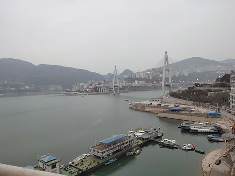巴东长江大桥旅游景点图片