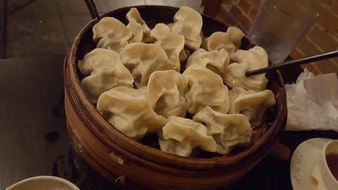 Qing Hua Dumpling