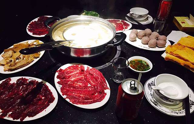 八合里牛肉火锅(莲花路口店)