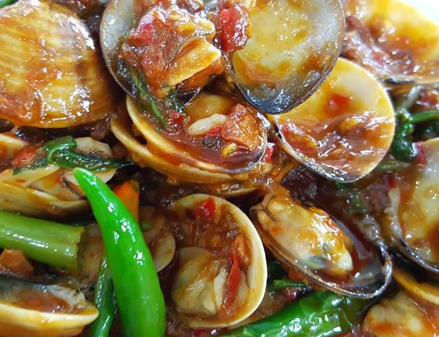 大树下海鲜饭店