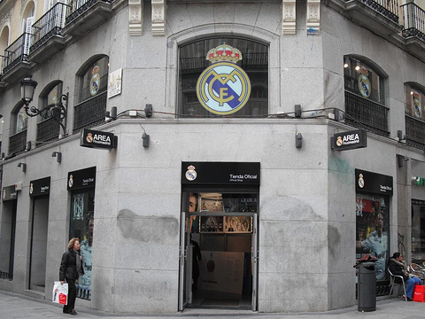皇马官方专卖店（Gran Vía）旅游景点图片