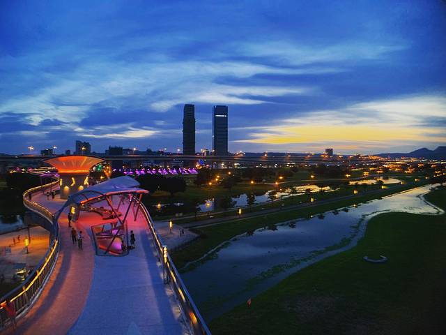 大台北都会公园(二重疏洪道河滨公园)