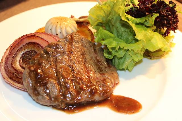 青岛银沙滩温德姆至尊酒店·元素西餐厅