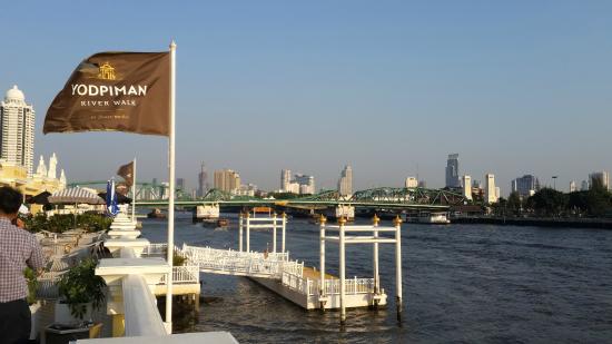 湄南河畔步行区