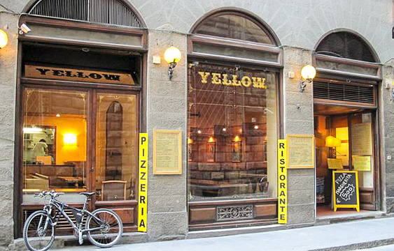 Yellow Bar旅游景点图片