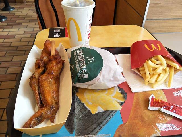 麦当劳(大庆新玛特店)