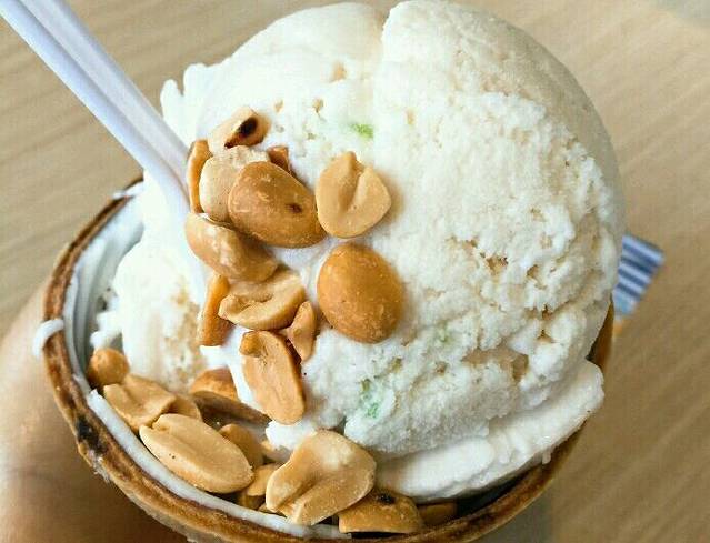 Coconut Ice Cream(Pier 21 Food Court)
