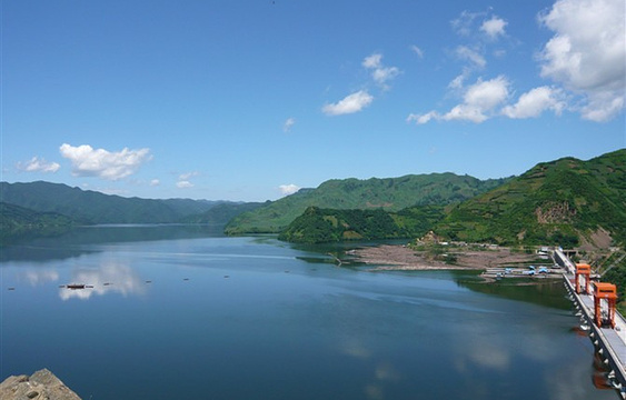 云峰湖旅游度假区旅游景点图片