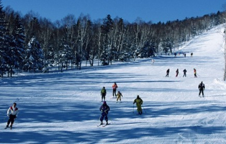 七步沟滑雪场