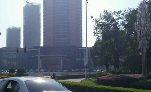 荣誉国际酒店海鲜自助餐厅