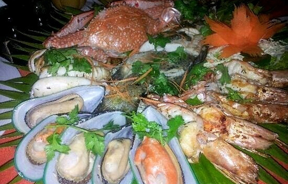 唐人街平价鱼翅海鲜燕窝餐厅旅游景点图片