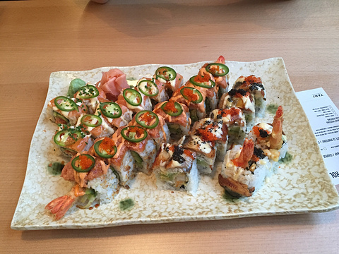 Yami Sushi Bistro旅游景点图片