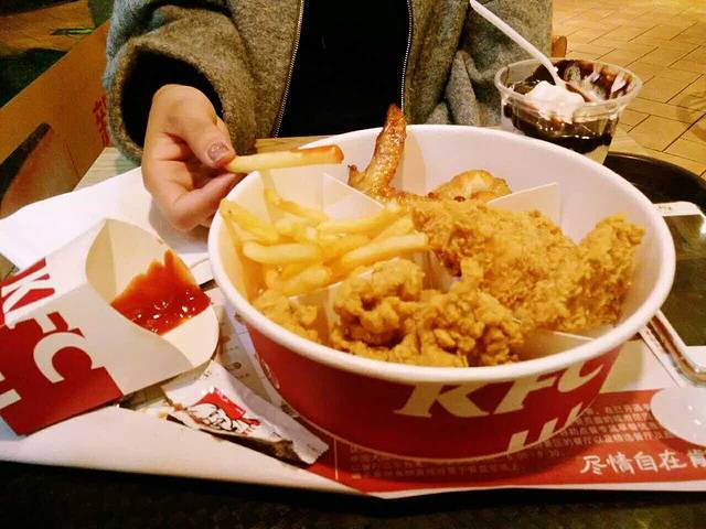 肯德基(杭州赛码DT店)