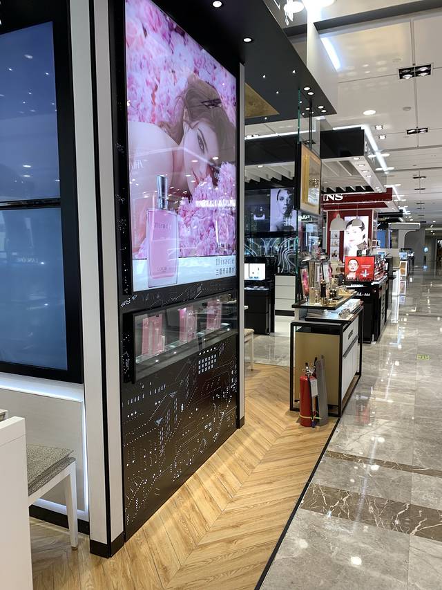 兰蔻LANCOME(凯虹广场店)
