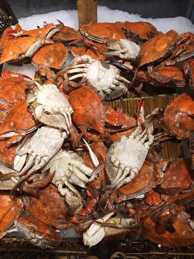 大嘴鲨海鲜烤肉火锅自助餐厅(颍州万达五店)