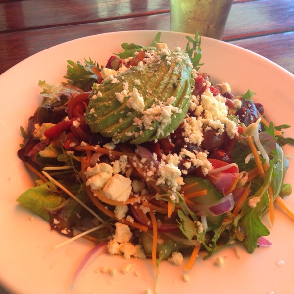 Rattle n Hum Bar & Grill