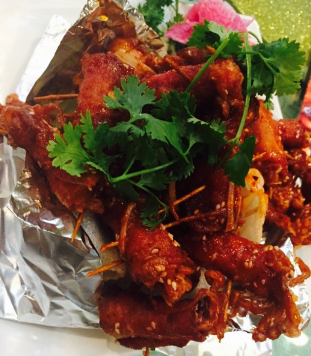 正宗沟帮子水馅包子(附属医院店)