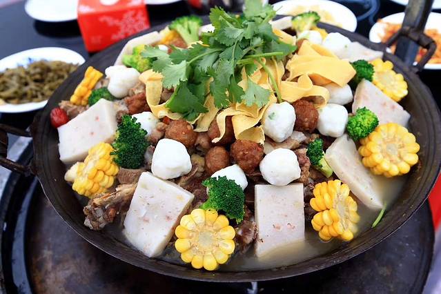 山水农庄吊锅城(三里畈温泉店)