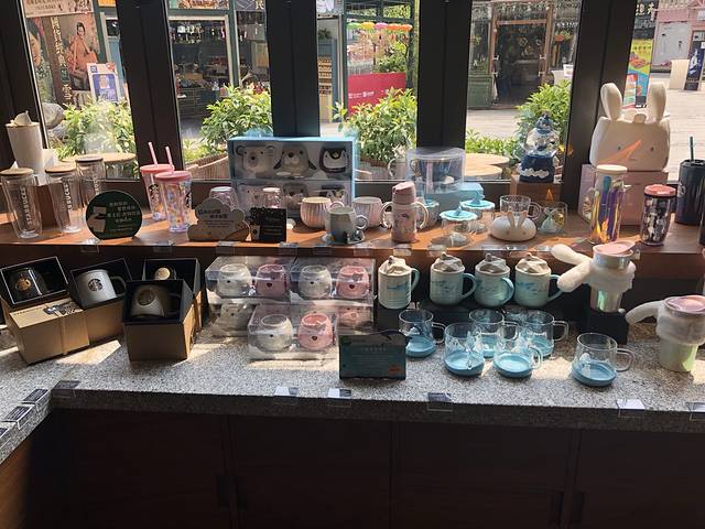 星巴克(桂林阳朔益田西街店)