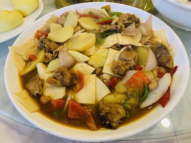 张掖路美食城(亚欧商厦店)