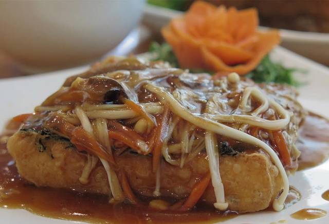 Crapoe Seafood Restaurant