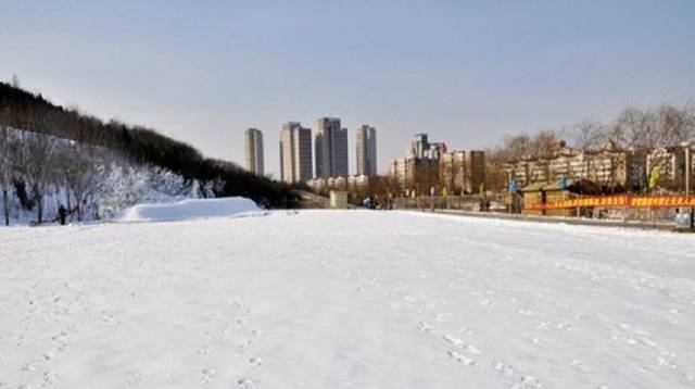 南翠屏山滑雪场