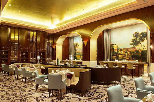 长沙现代凯莱大酒店·金松露法餐厅旅游景点图片