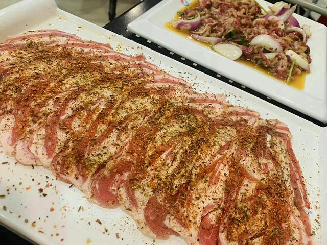 杨记齐齐哈尔烤肉(莘庄店)