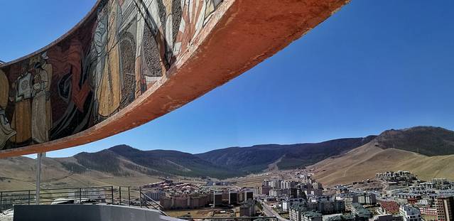 苏赫巴托纪念碑