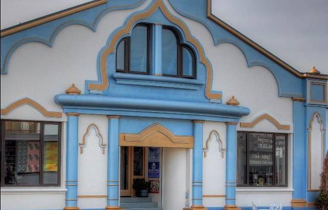 The Lotus-Heart Vegetarian Restaurant