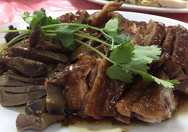 鸿记饭店(008乡道店)