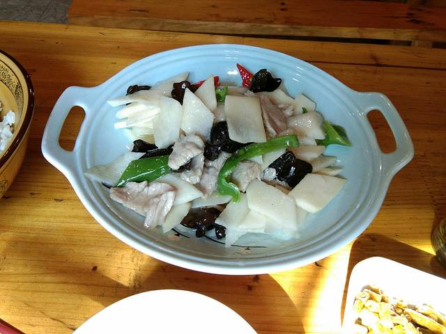 君悦龙轩土菜馆