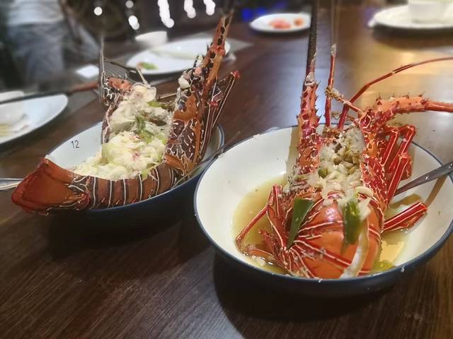 Wisata Bahari Seafood Restaurant