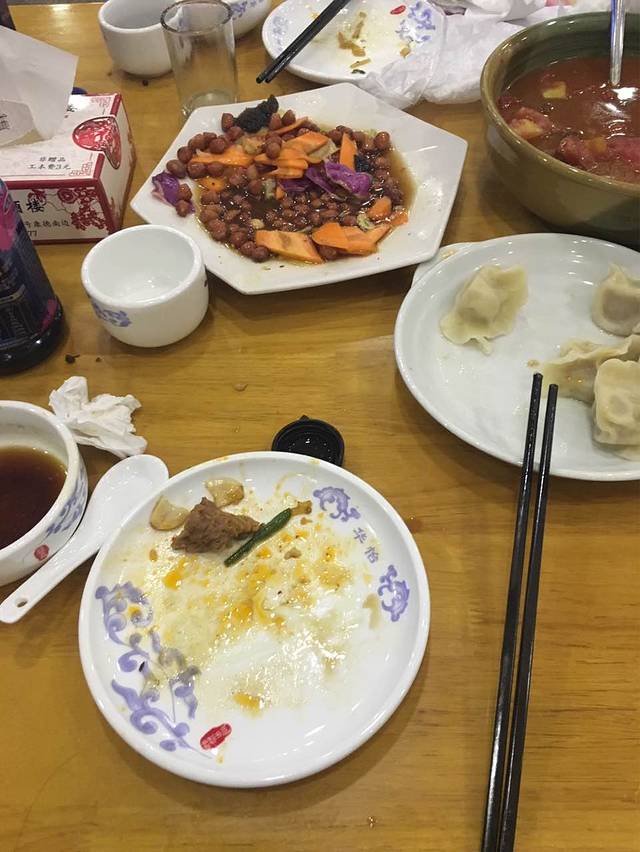 老巴人胖胖酸菜鱼郑州烩面