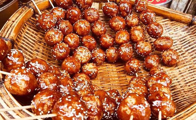 邓记新一代糖油果子(四川煤管局供销公司职工宿舍店)