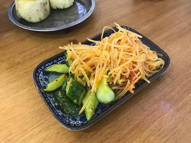 清真小吃(定安名都商务大厦店)