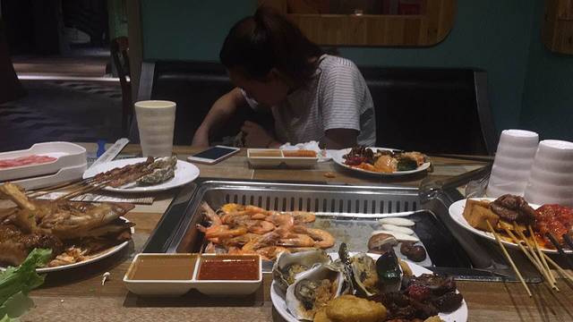 春天烤肉自助餐厅(贵都店)