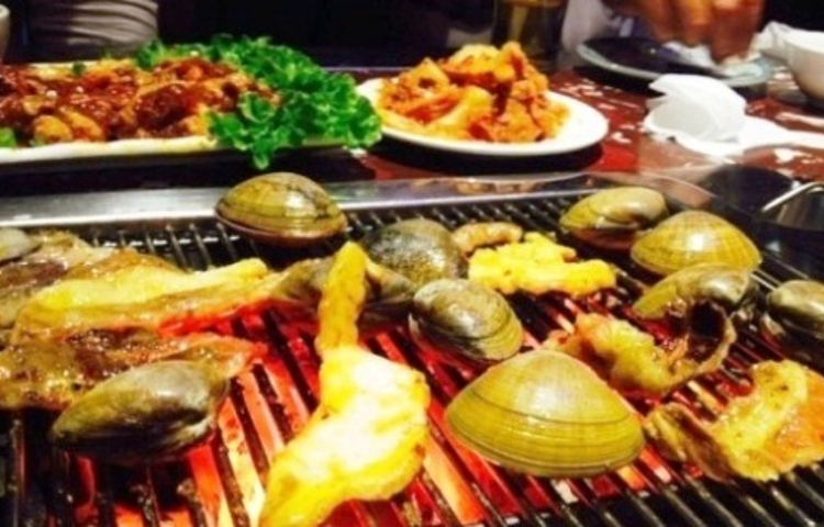 泰白海鲜烧烤大全