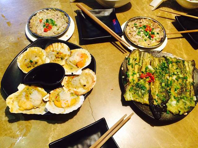 he’s何师烧烤(太古里店)