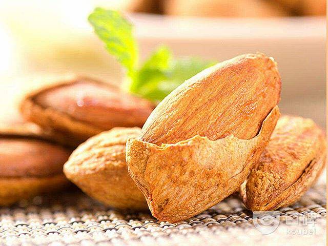 良品铺子(东澜岸广场店)