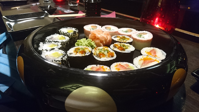 Yakuza Sushi Bar旅游景点图片