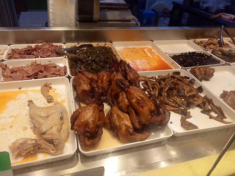 紫燕百味鸡(龙西路店)旅游景点图片