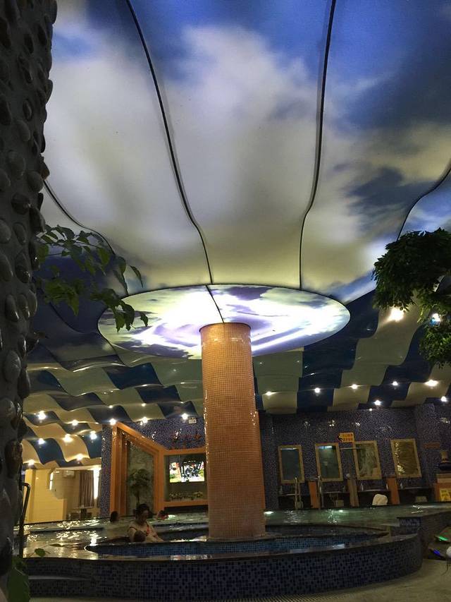 夜郎国家森林公园